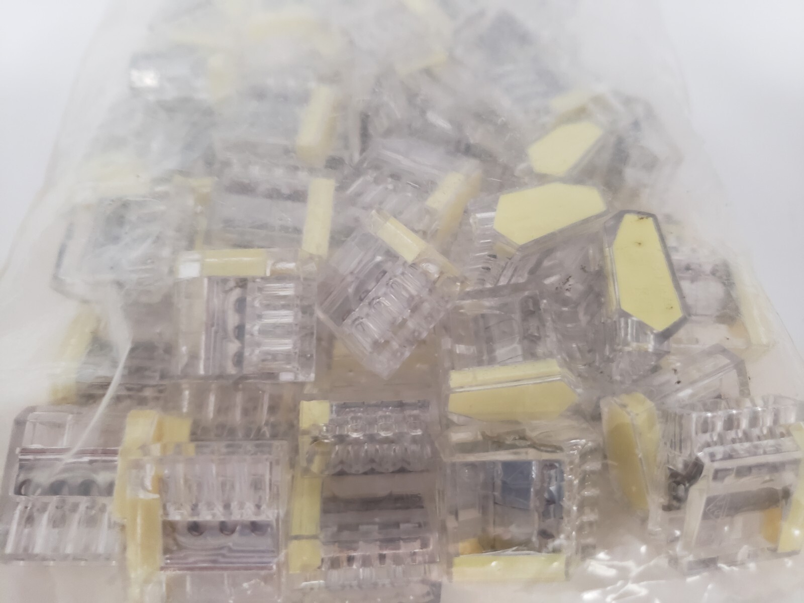LAWSON 64657 PUSH & LOCK WIRE CONNECTOR YELLOW 30A 4 WIRE (LOT OF 50) NIB