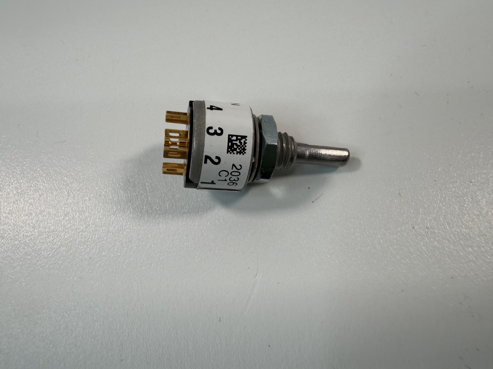 Grayhill 56A36-01-1-02N Rotary Switch 1 Deck 1 Pole 2 Pos Non-Shorting 36 Deg