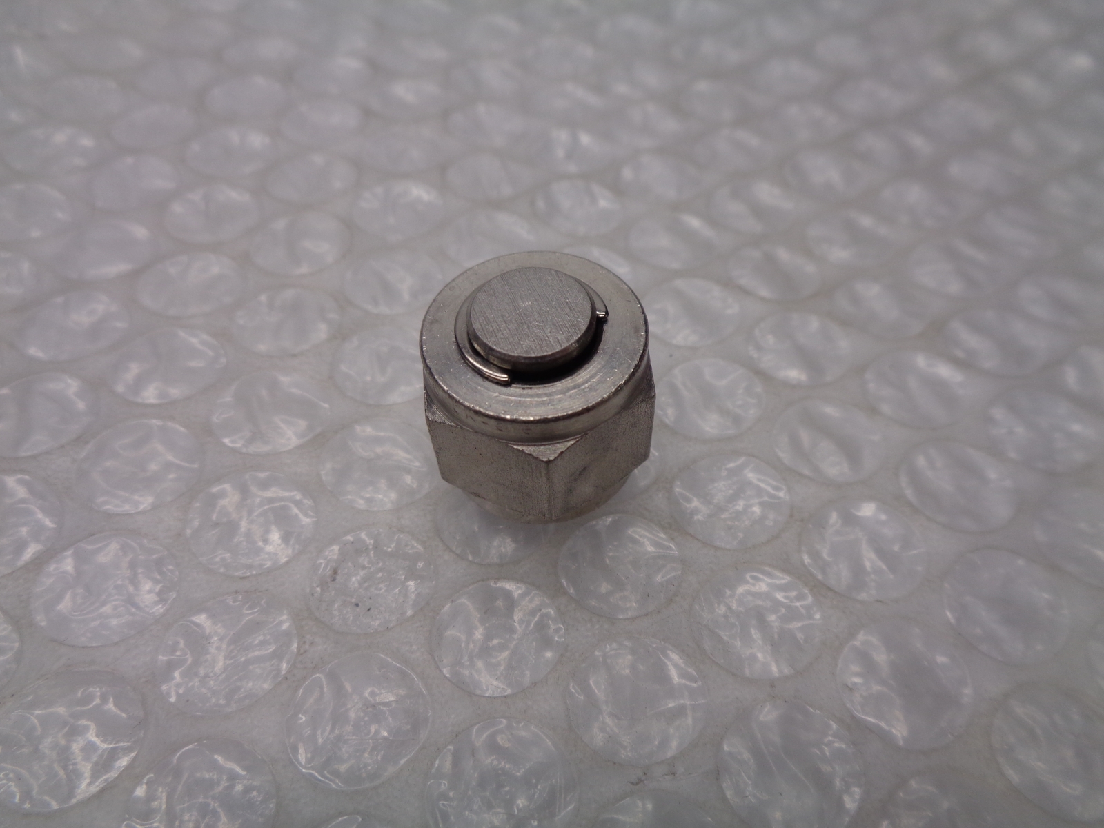 INDUSTRIAL SPARE 6P-316 FITTING NSNP