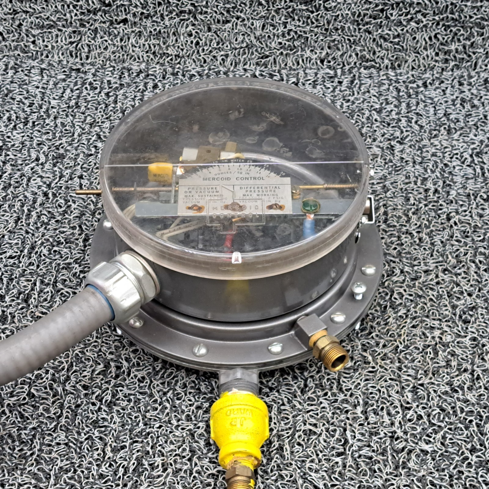 Mercoid Control PR-153-P1 Differential Pressure