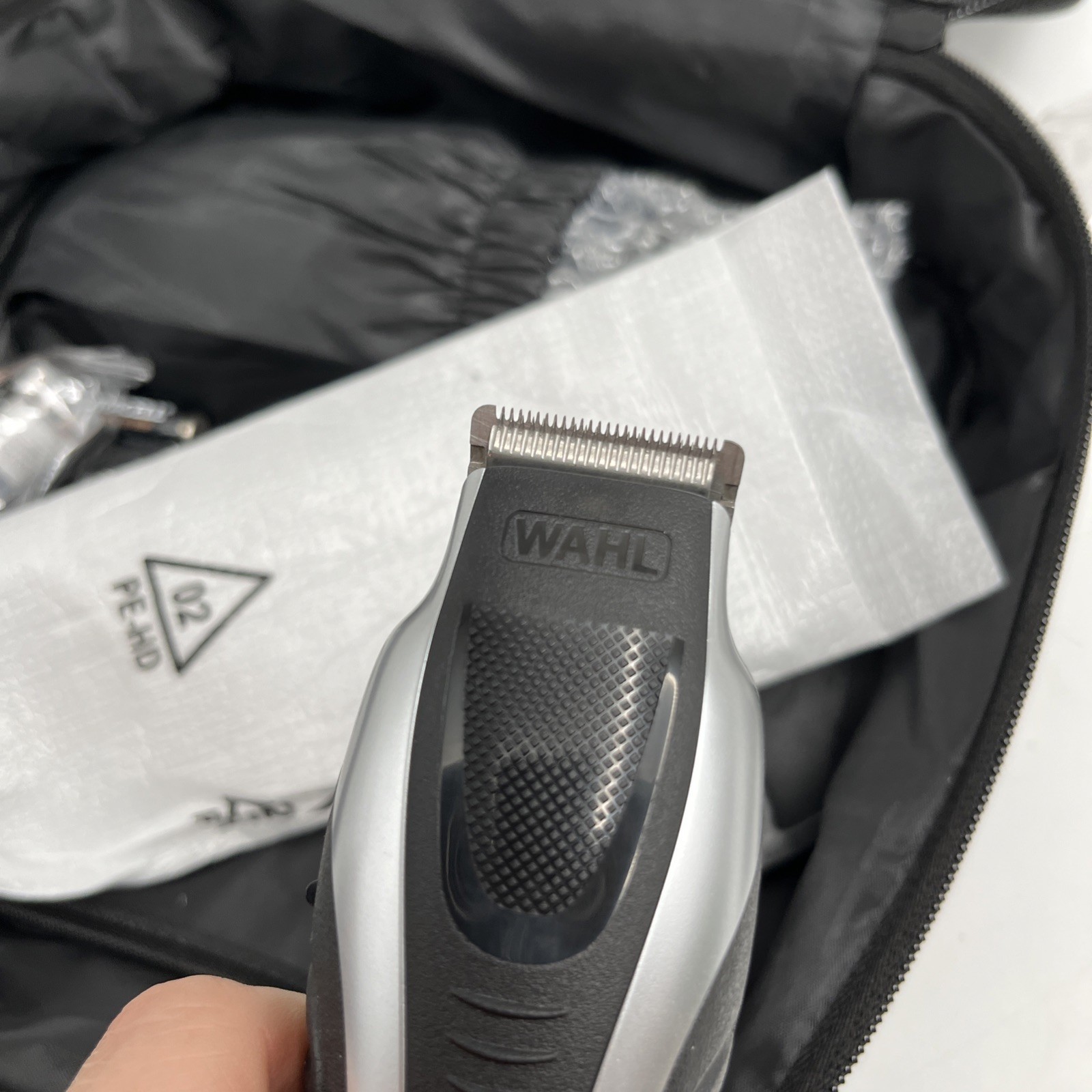Wahl Lithium Ion Pro Men’s Cordless Haircut Kit – Lithium Chargeable