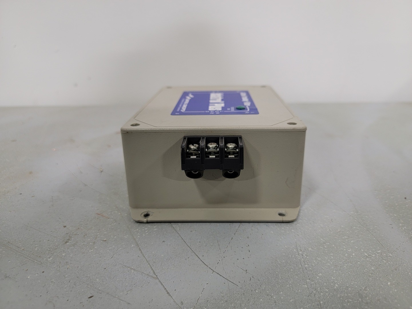 CONTROL AIR INC IC+115 120 VAC, 50/60hz, 15A, Islatrol Plus Active Tracking
