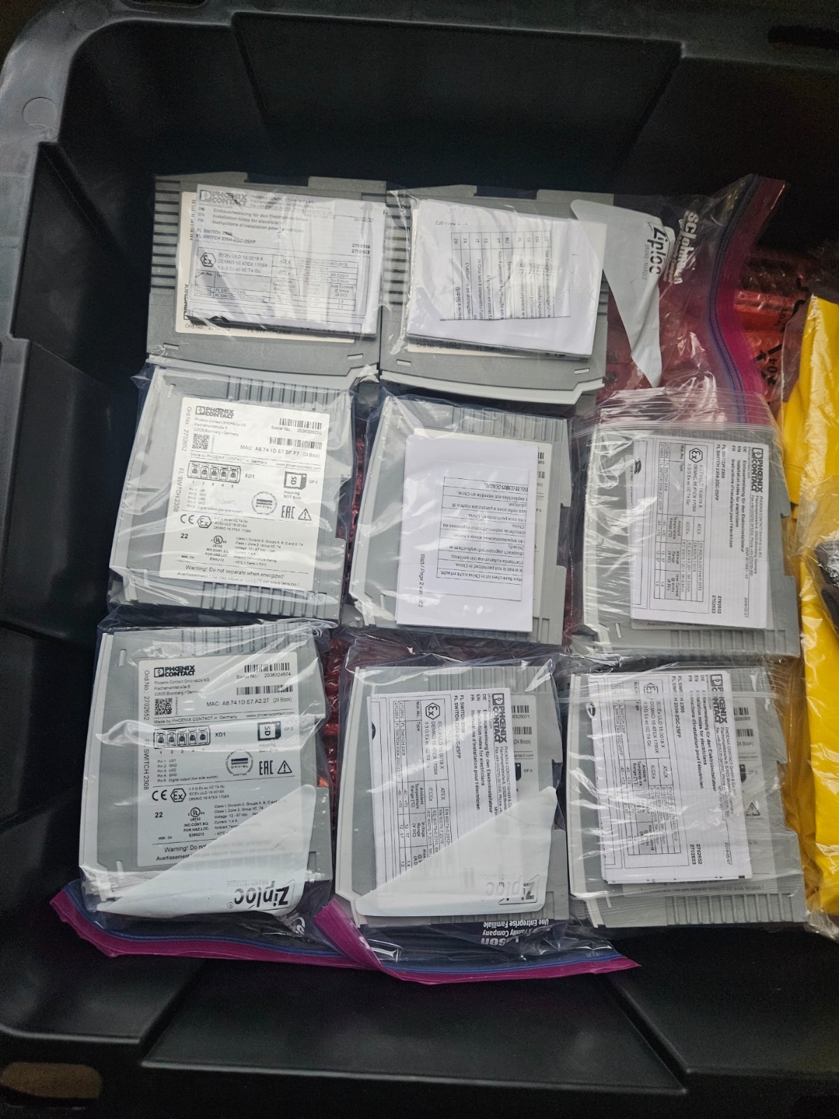 Phoenix Contact FL Switch 2308 (managed industrial gigabit ethernet switch)