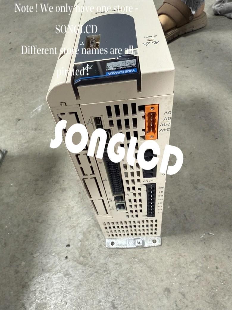 1PCS SGD7S-120D30B000F64 90days warranty via DHL or FedEx