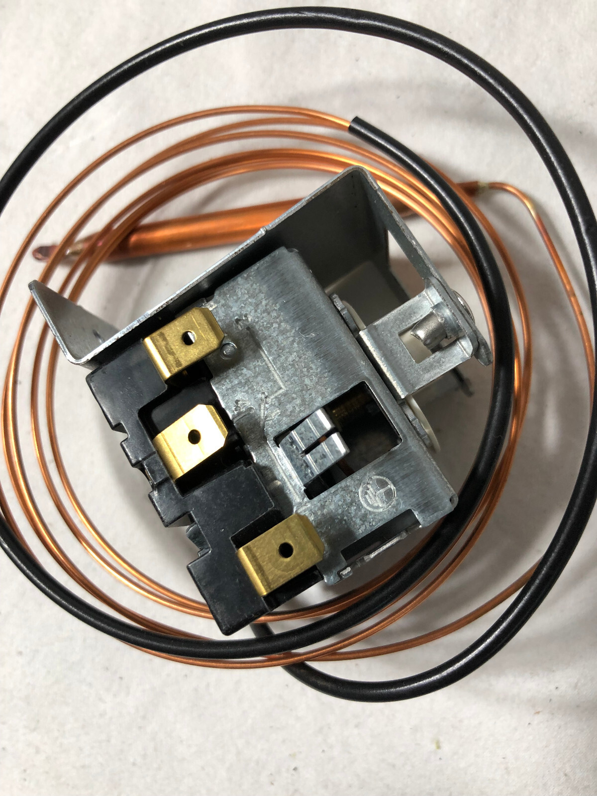 LOCHINVAR 100170641 Control Limit Switch New-Old Stock