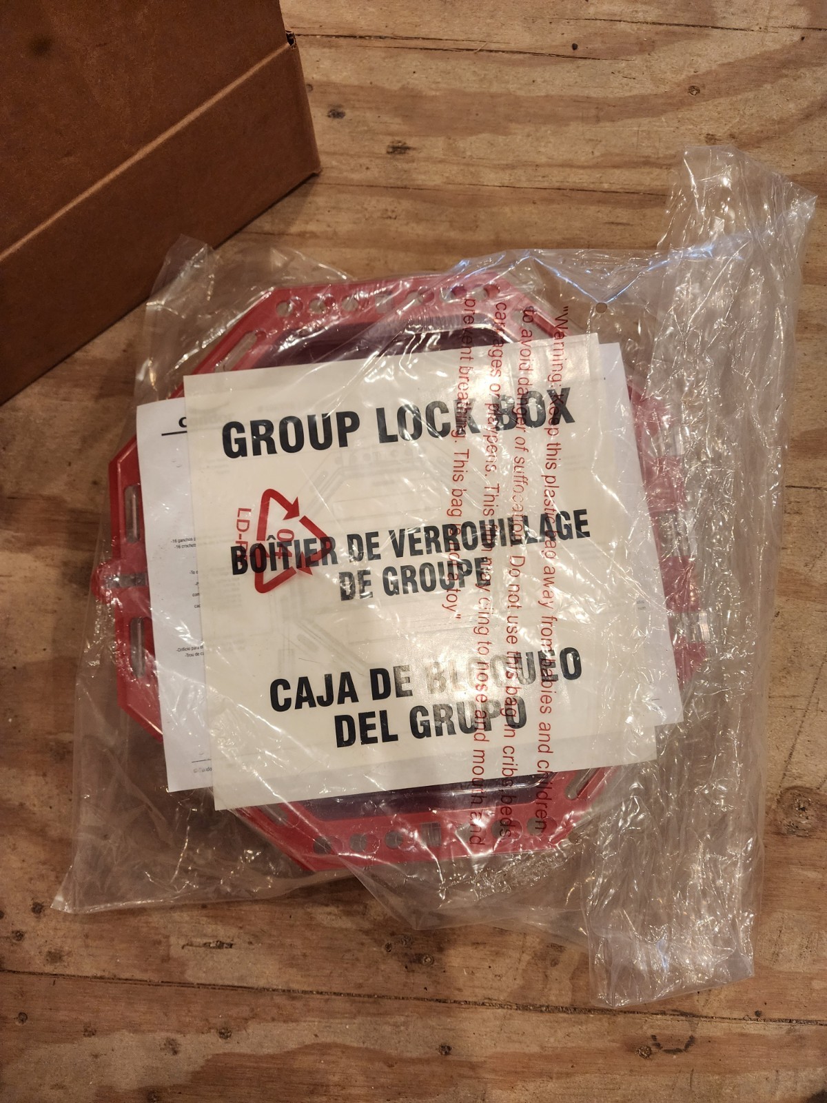 CONDOR 48KV16 Group Lockout Box,42 Padlocks,Red,13in.H 48KV16 NEW, OPEN BOX