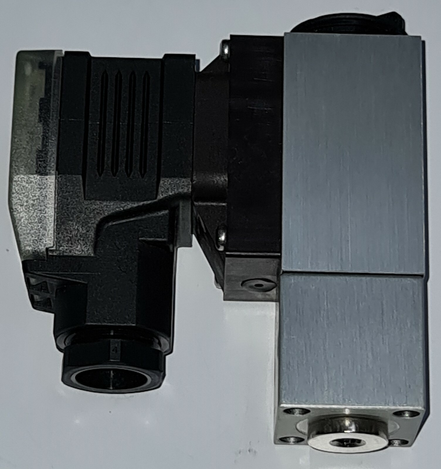DANFOSS PRESSURE CONTROL MBC 5100 NO.:061B010266 RANGE: -0.2/+10 BAR 3960