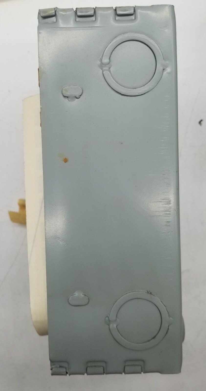 Arrow Hart Murray Division 7″ X 4 1/2″ X 3″ 120/240 VAC Electrical Panel E26095
