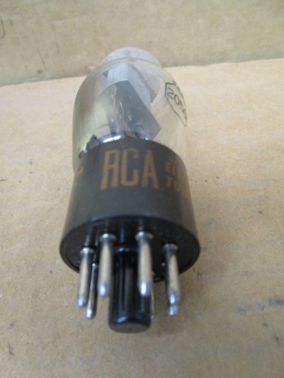 New Open Box Mixed Lot of 8 Pcs RCA 2050 GE NH1885 GE 2050A/2050 Tube 51512LR