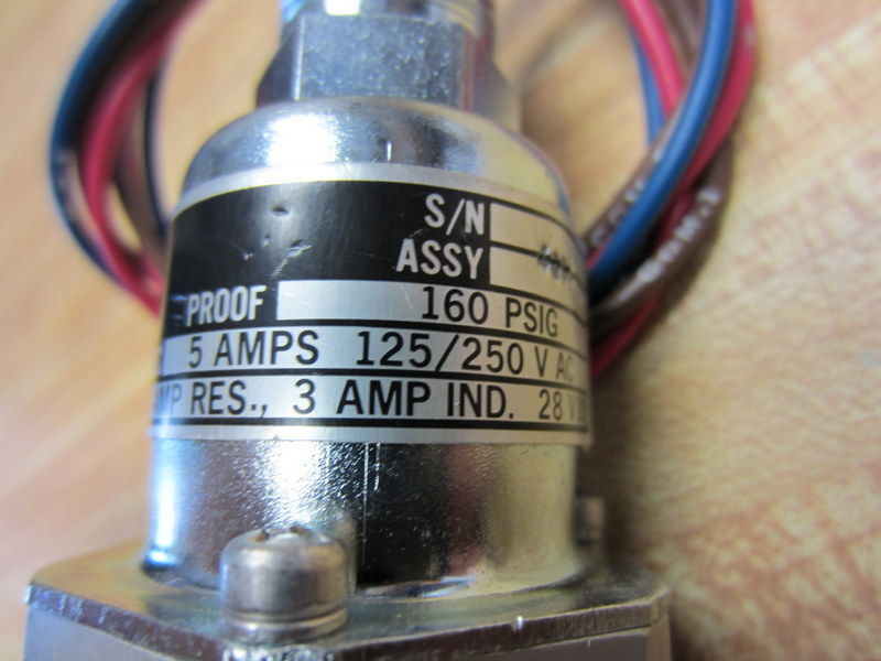 ITT Neo-Dyn 115P1C3-420 Pressure Switch 115P1C3420