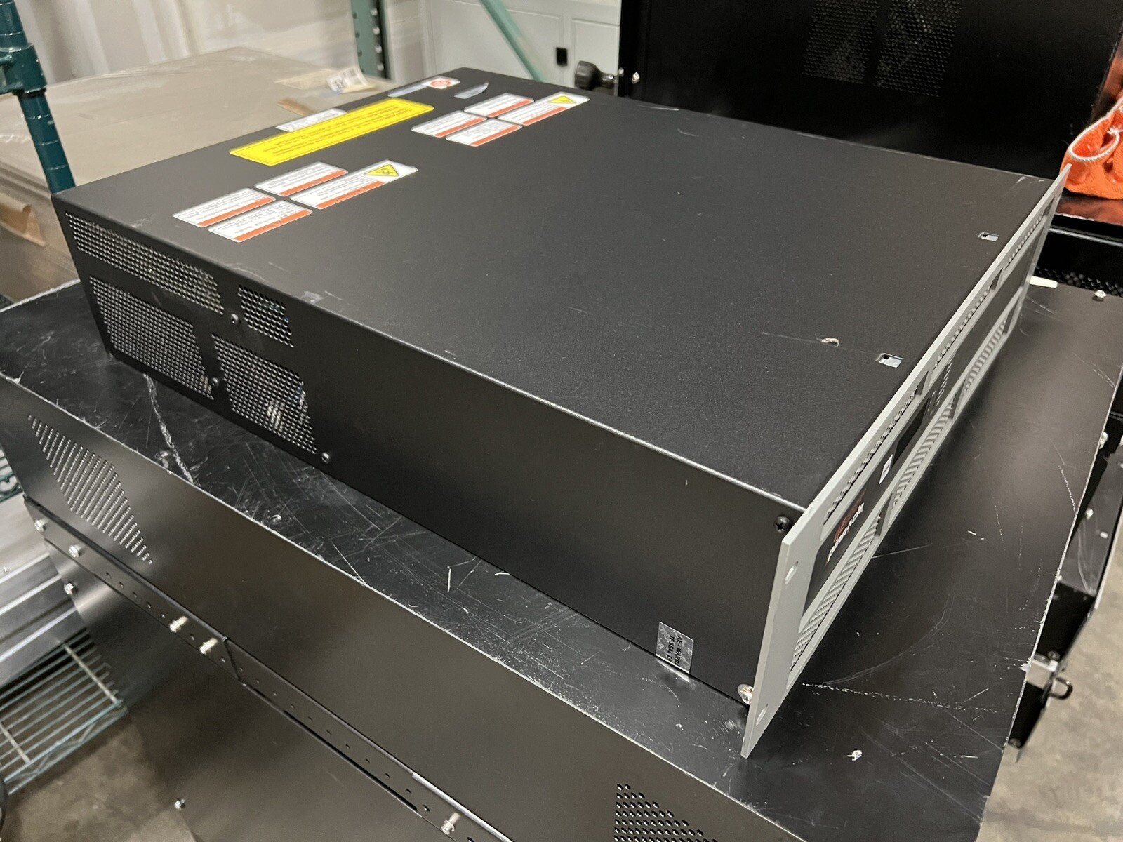 Advanced Energy AE 3152420-119 MDX PINNACLE 300 DC MAGNETRON POWER SUPPLY