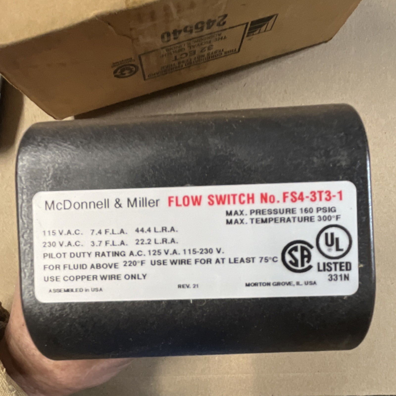 McDonnell & Miller FS4-3T3-1 Flow Switch 1 NPT Model 115300 MPN 115300