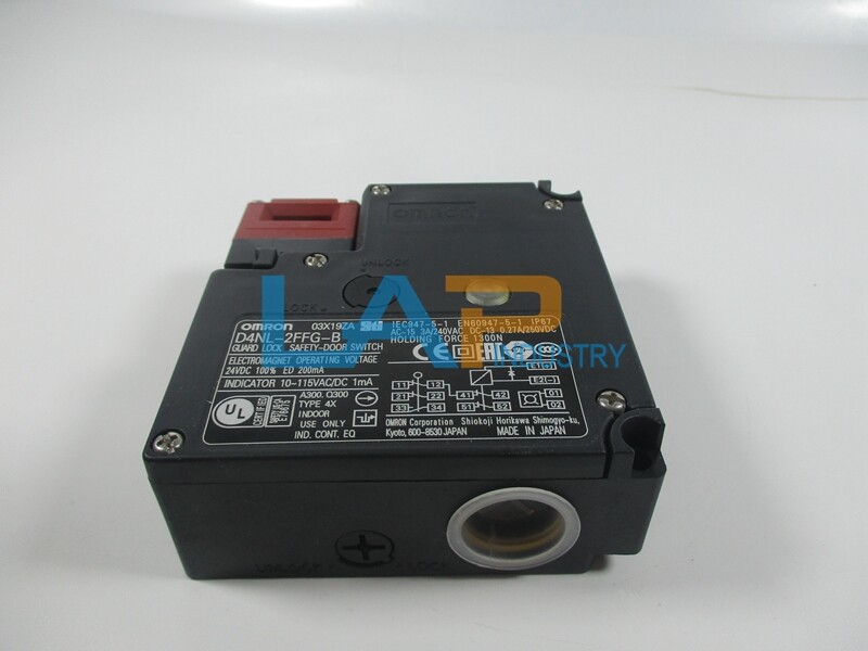 1PCS NEW FOR OM D4NL-2FFG-B Safety Door Switch