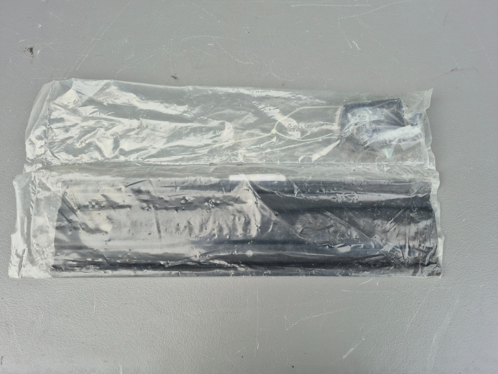 Chatsworth 12730-718 3″ Channel Rack-To-Runway Mounting Plate w/ Bracket NEW