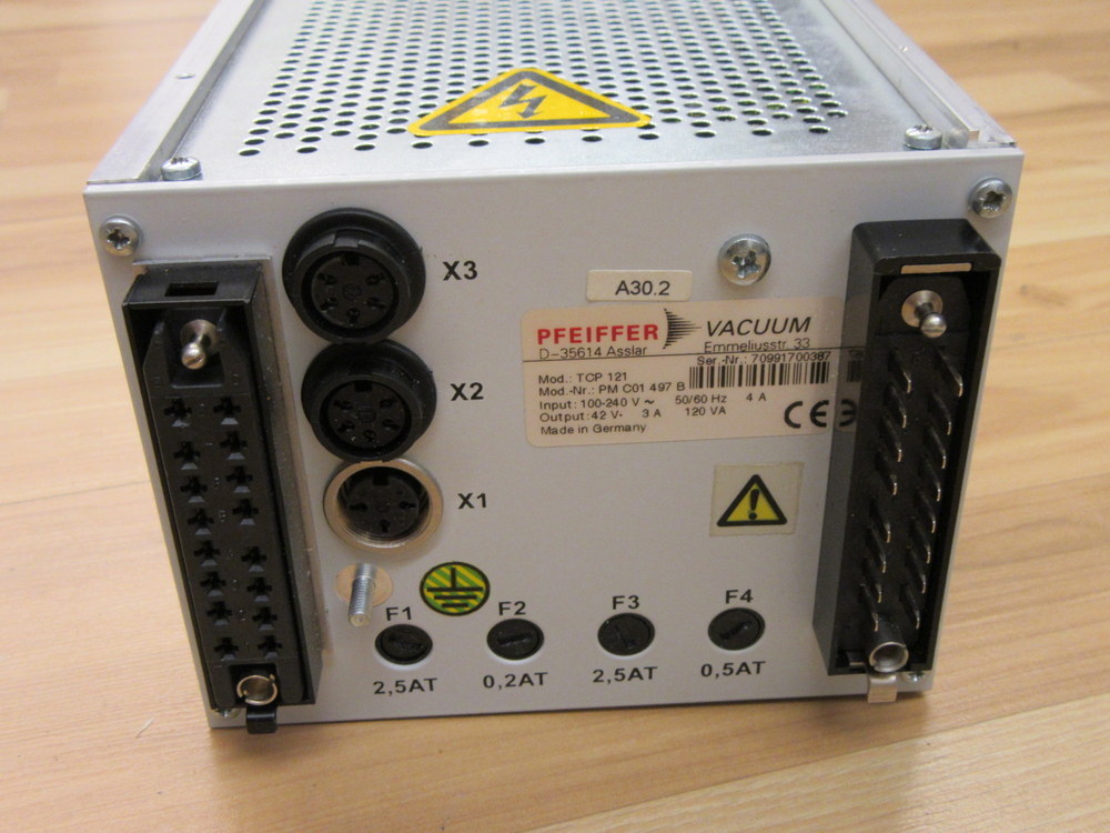 Pfeiffer Vacuum TCP-121 Vacuum Drive Unit TCP121