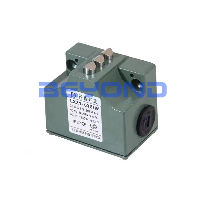 1PCS NEW FOR LXZ1-03Z/W Combined travel switch