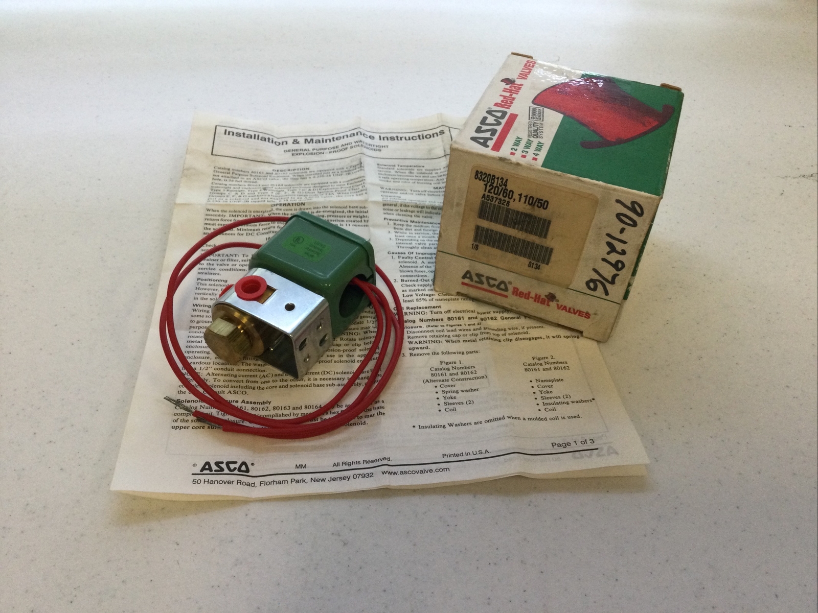 NEW ASCO 8320B134, 120/60, 110/50; A537328; 1/8” SOLENOID VALVE, FREE SHIPPING
