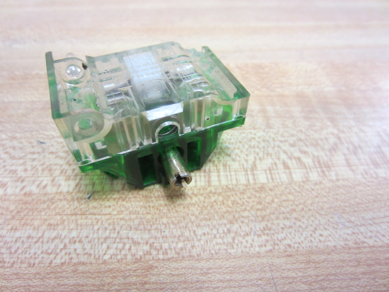 Square D 9001-KA2 Contact Block 9001KA2 88001 Green