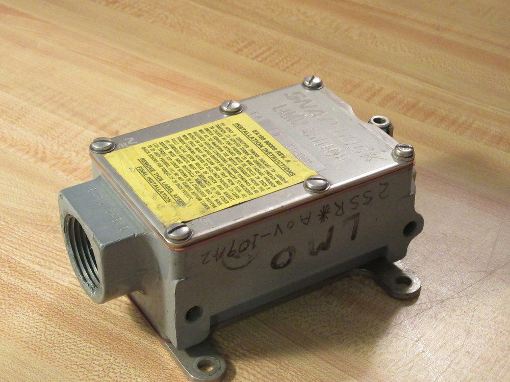 Danaher Controls EA170 25302 Limit Switch EA17025302 Rev A