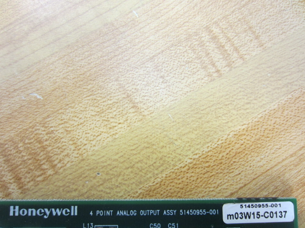 Honeywell 900B01-0001 HC900 4-Pt.Analog Output Module 900B010001