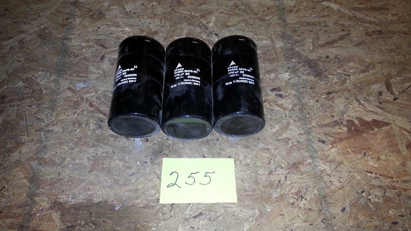 EPCOS B43550-S5478-M1 4700 F 450V- 25/060/56 U SURGE 500V