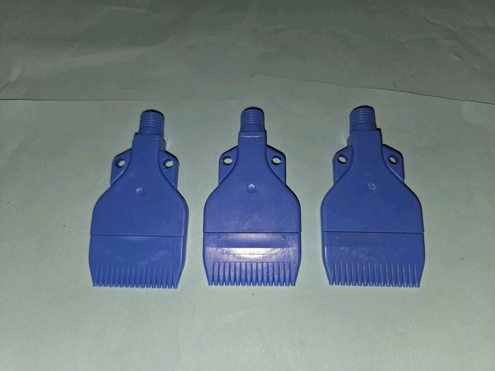NEW LOT OF 3 GENUINE LECHLER 600.130.BC FLAT JET AIR PRESSURE NOZZLES 1/4″ NPT