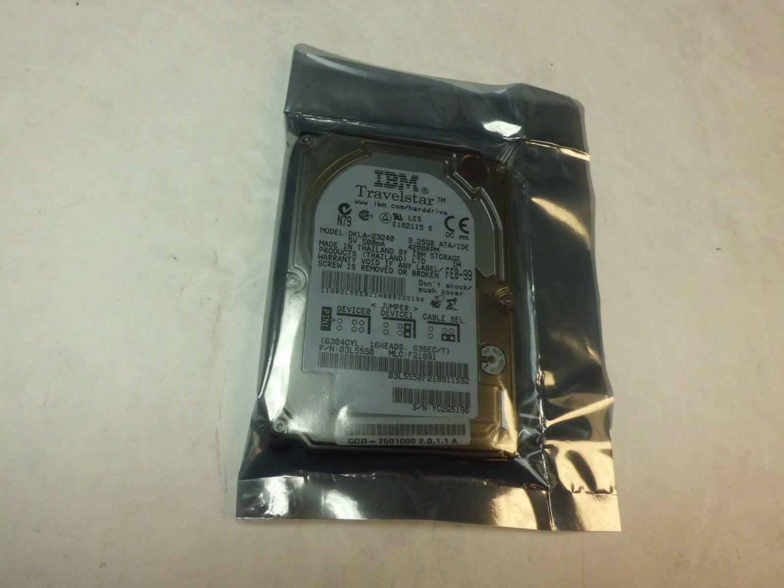 3.25GB 2.5″ IDE HARD DRIVE LAPTOP DKLA-23240 03L5550 IBM TRAVELSTAR 9.5MM TESTED