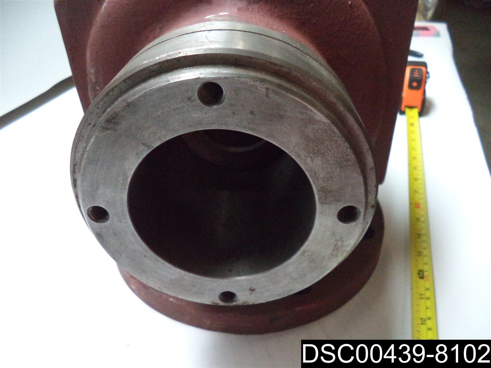 Red Valve 4250044701, G17B6, 11″ Flange, 12″ X 6-1/4″OD X 4-5/8″ID
