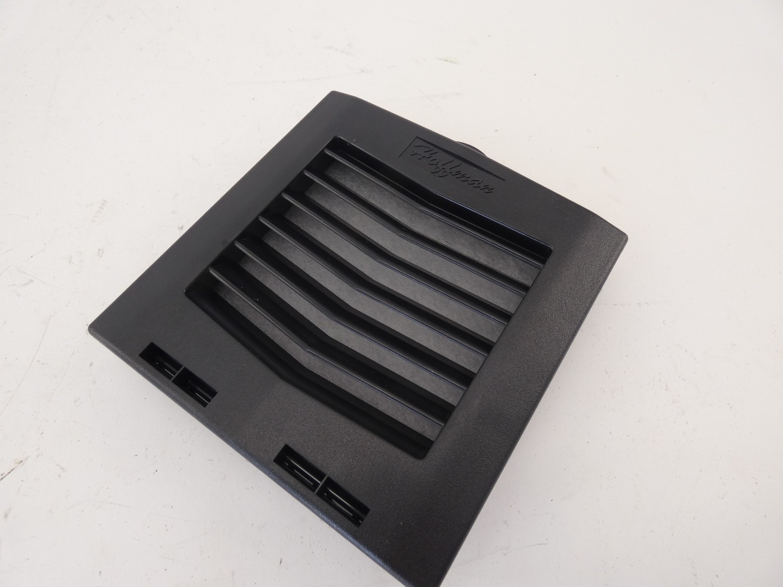 nVent Hoffman HG0500403 IP54 5″ Exhaust Grille Kit Black – NEW Surplus!