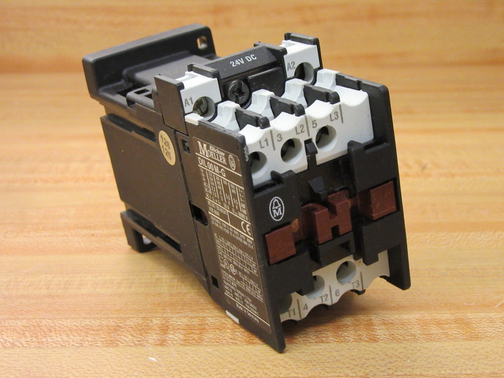 Klockner Moeller DIL00M-G-24VDC Contactor DIL00MG24VDC
