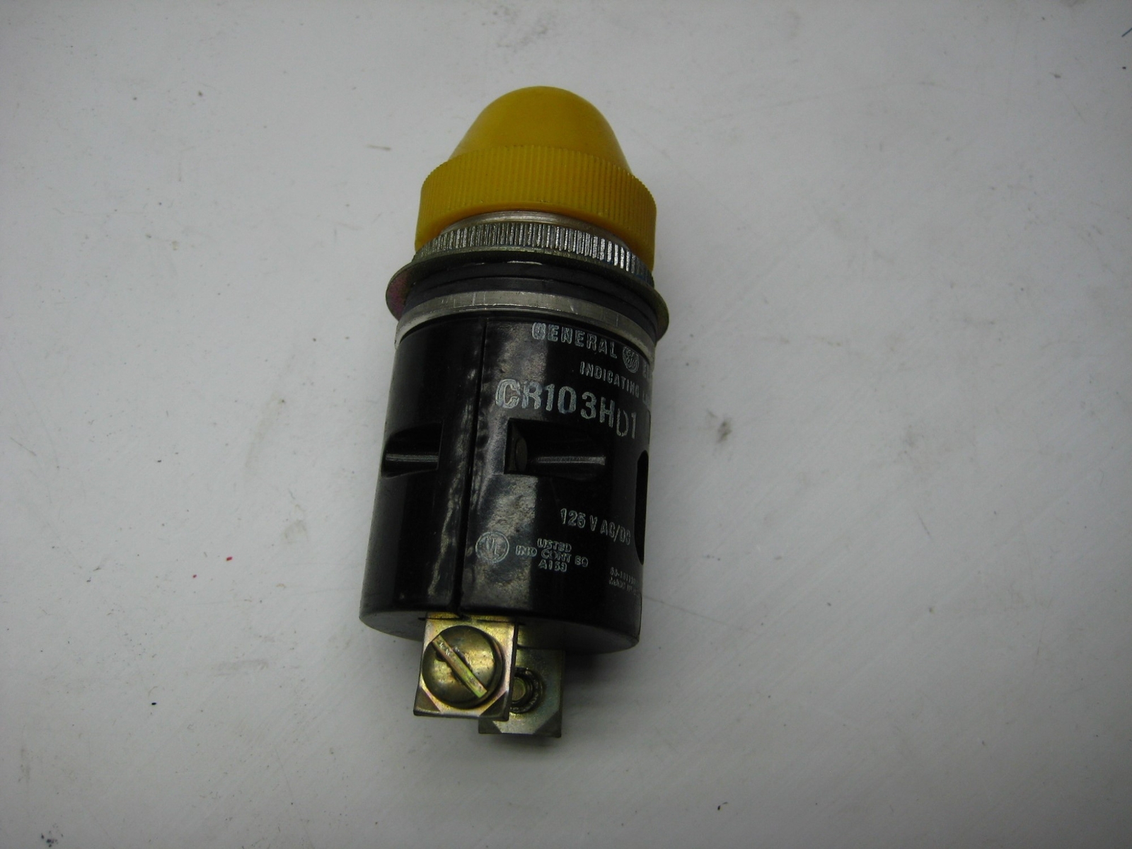 GENERAL ELECTRIC CR103HD1 INDICATING LIGHT YELLOW NSNP