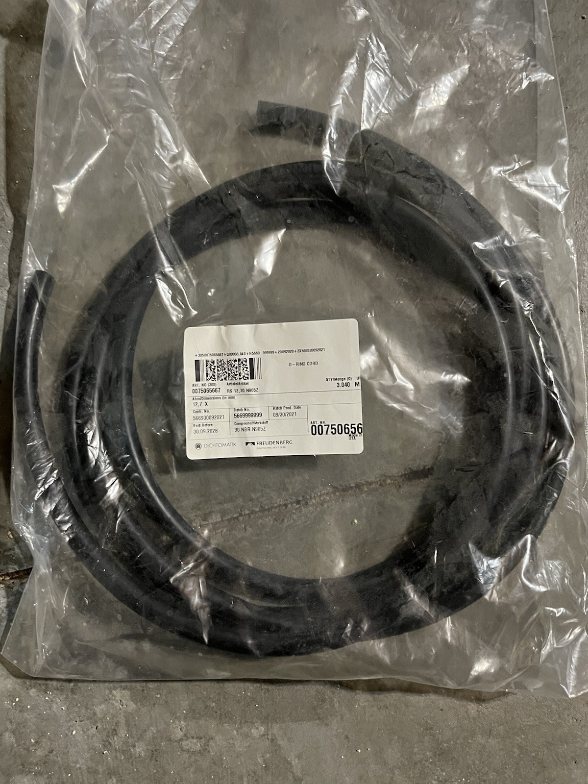 .500” (1/2” Nominal ) Buna-N O-Ring Cord Stock, 90A Durometer, 10’ Piece, Black
