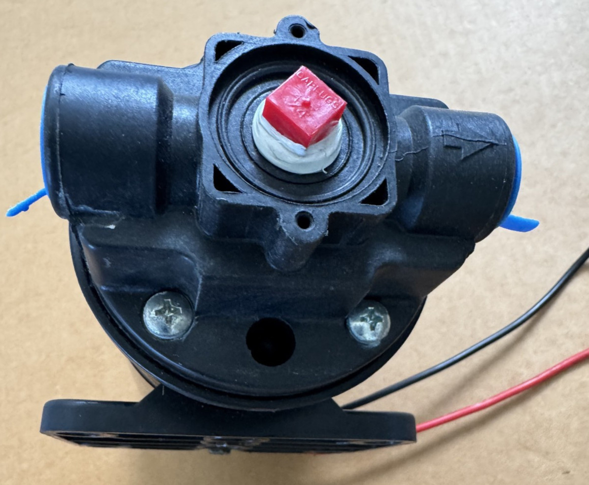 FLOJET Model 2100-610 12VDC 7A 1.9 GPM 7.2 LPM Pump New OEM NextDayAir Available