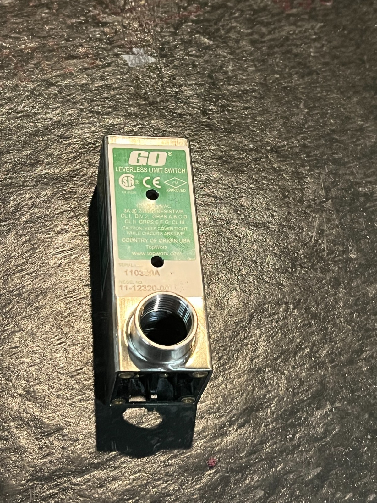 go 11-12320-00 nos no packaging or accessories