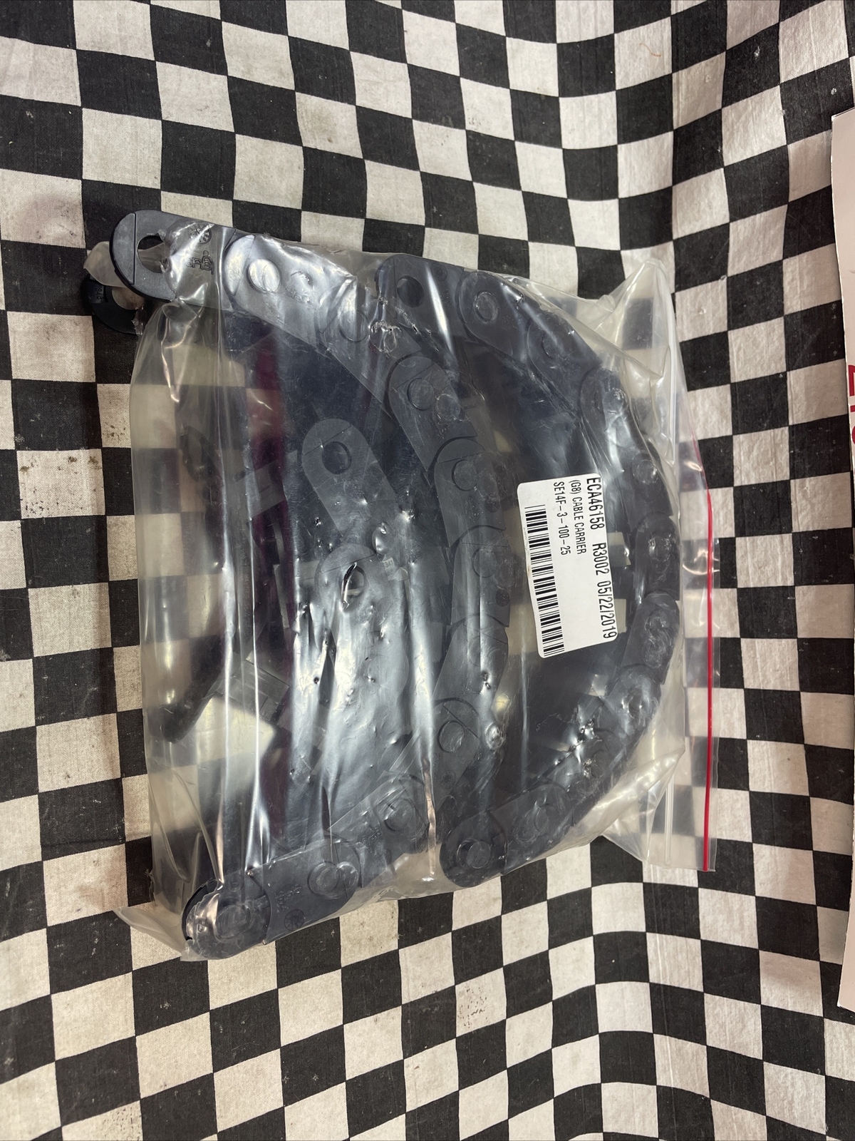 Cable Carriers-Slit Type SE14F-3-100-25, SE14F310025, SHIPSAMEDAY
