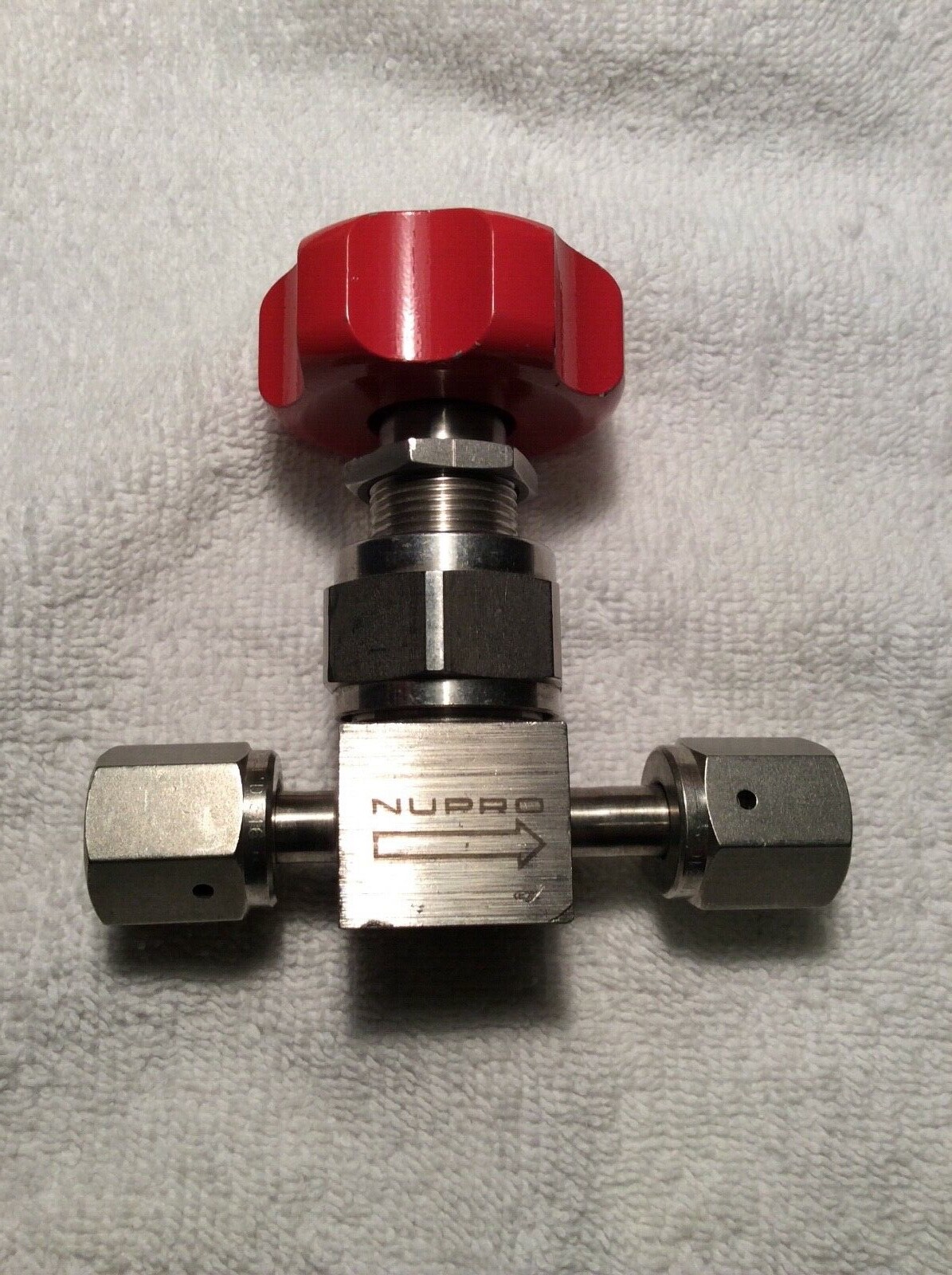 Nupro SS-4D4S V51 Gas Shut-Off Valve, Stainless Steel
