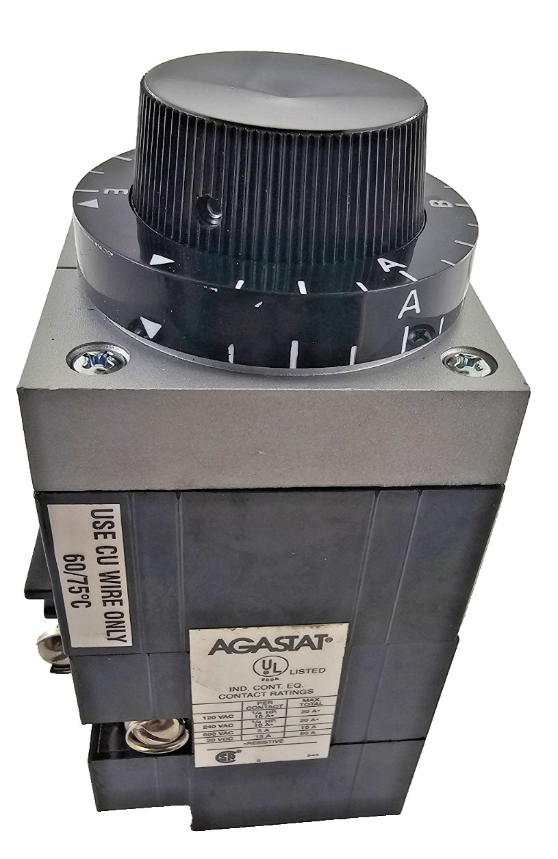 AGASTAT 7014AD TIMING RELAY 10-100SEC 120V 60HZ TIME DELAY