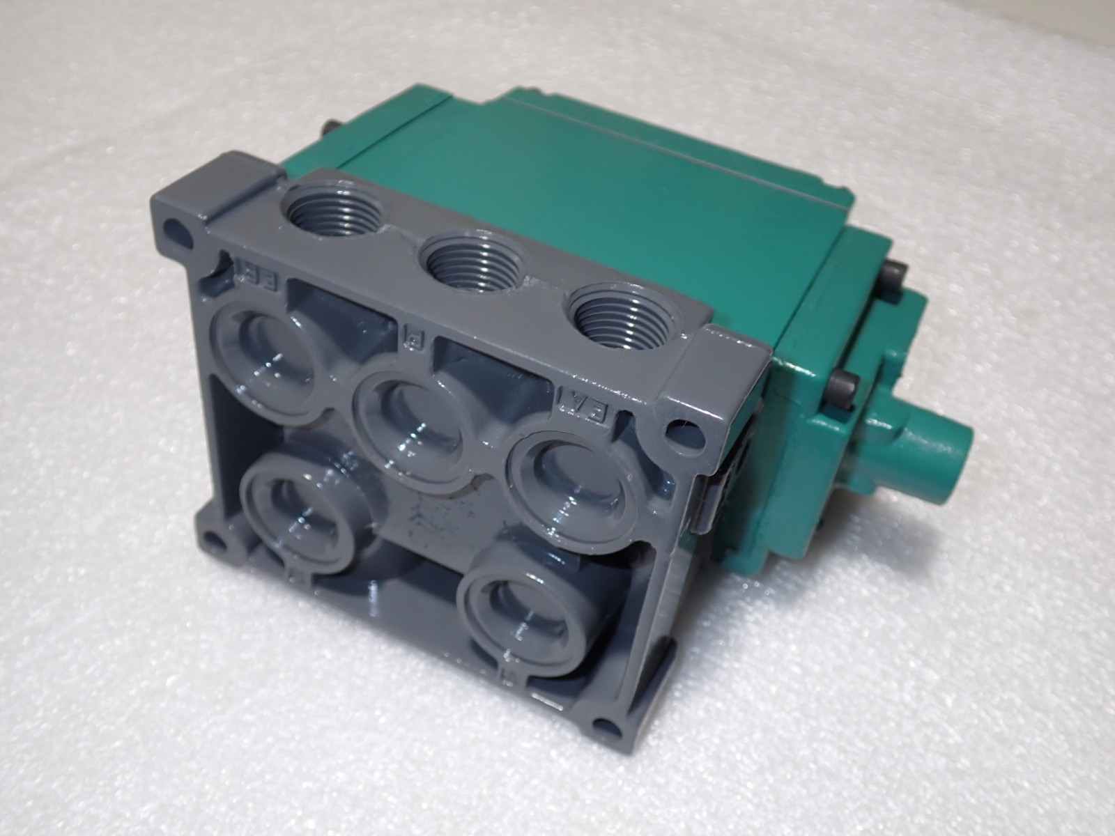 ASCO NUMATICS PILOT VALVE 34DPR641O000000 ORIGINAL NEW