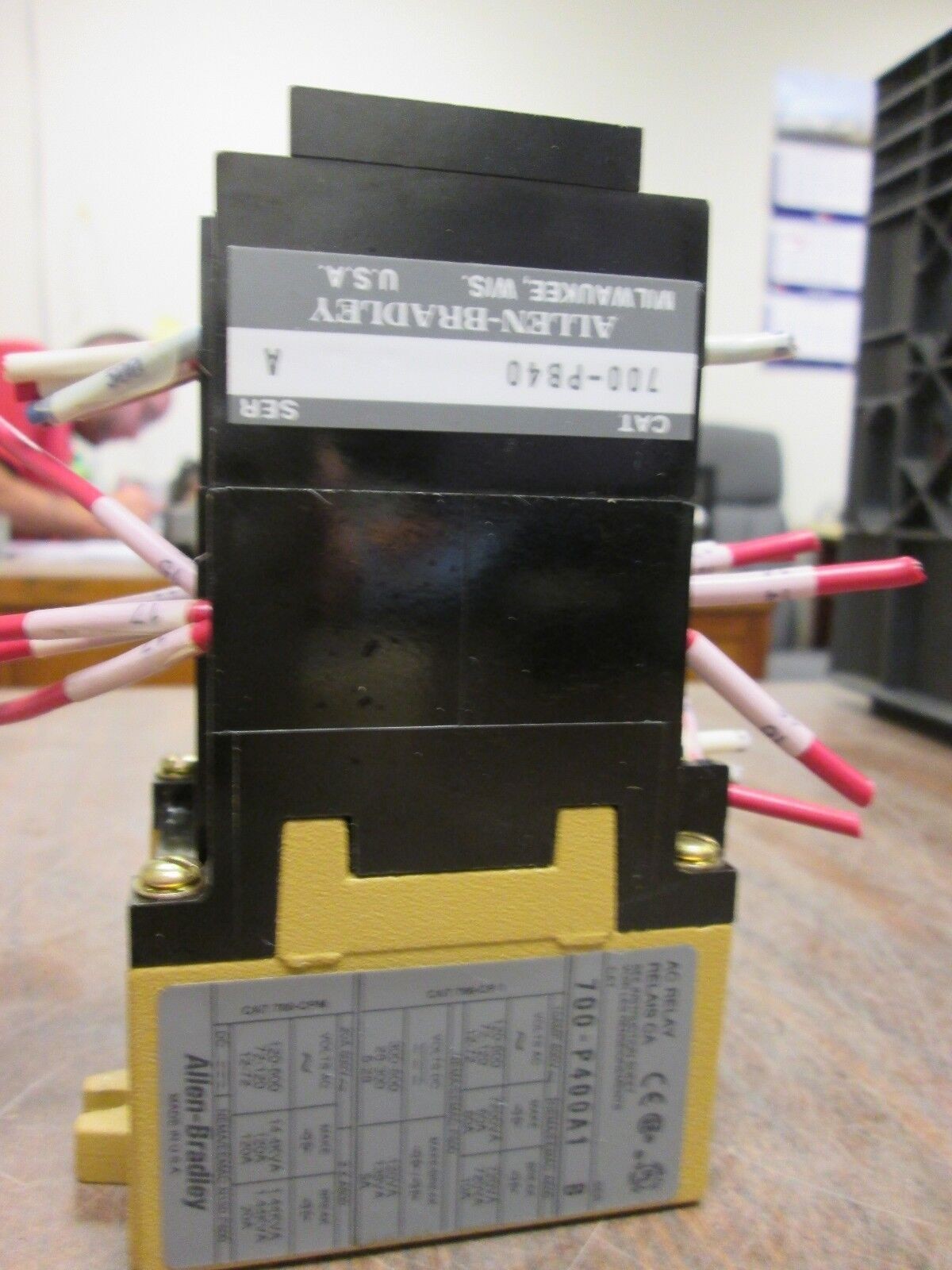 Allen-Bradley Control Relay 700-PB40 700-P400A1 Relay 115-120V Coil Used