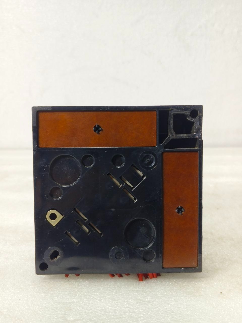 LANDIS & GYR LOK16.250A27 BURNER CONTROL BOX 220-240V 50/60HZ FREE SHIP