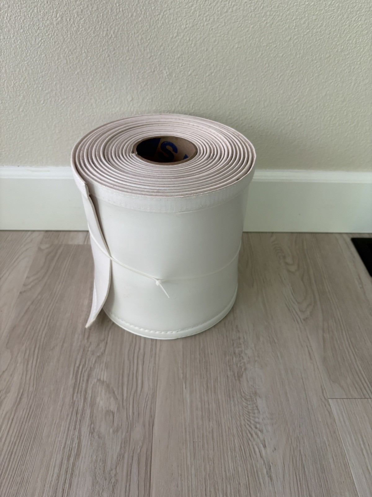 Airex E-FLEX Guard Line Set Cover for 5/8″ 7/8″ Tubing White Insulated 25ft