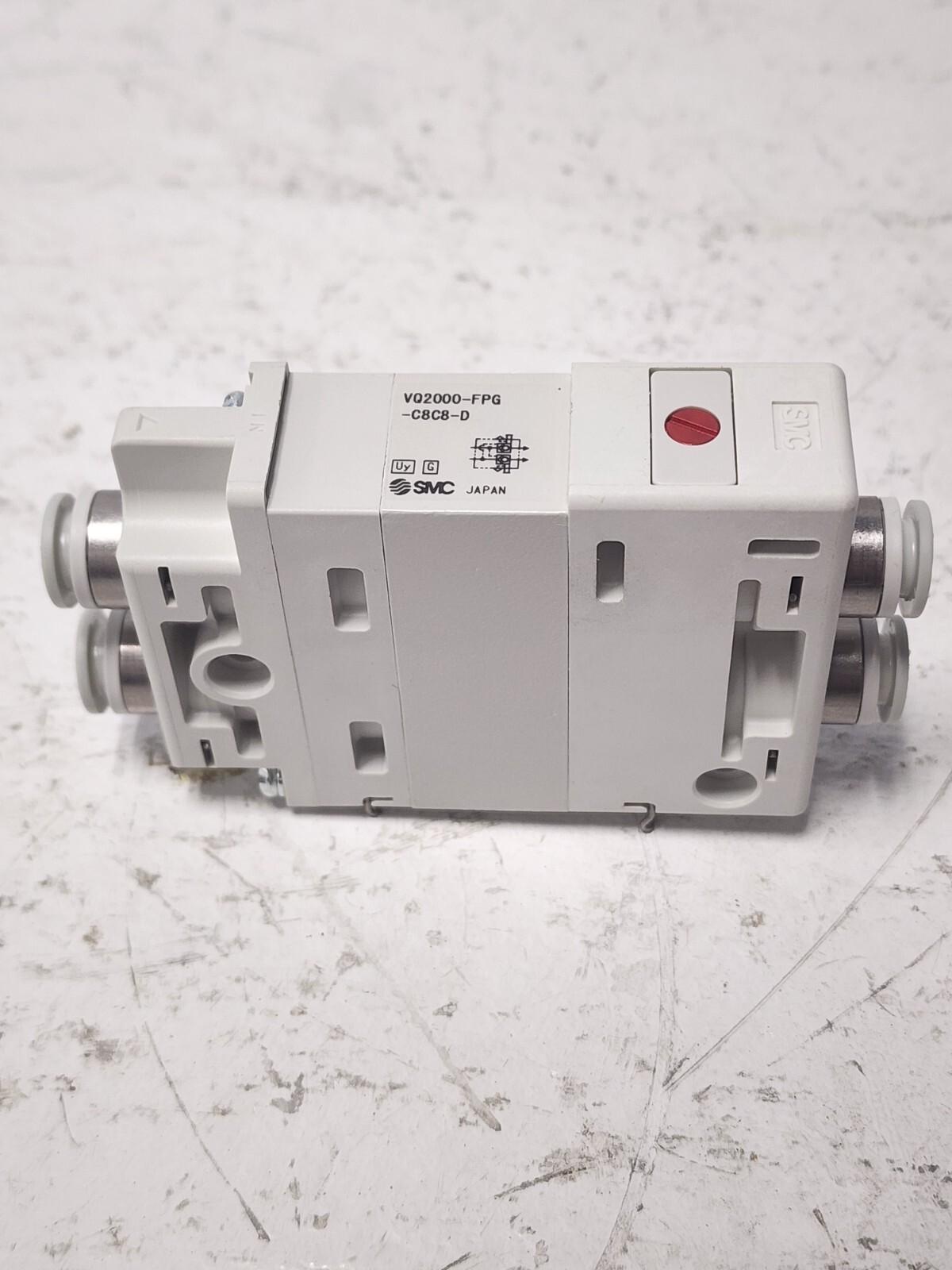 SMC VQ2000-FPG-C8C8-D NEW DOUBLE CHECK BLOCK VQ2000FPGC8C8D