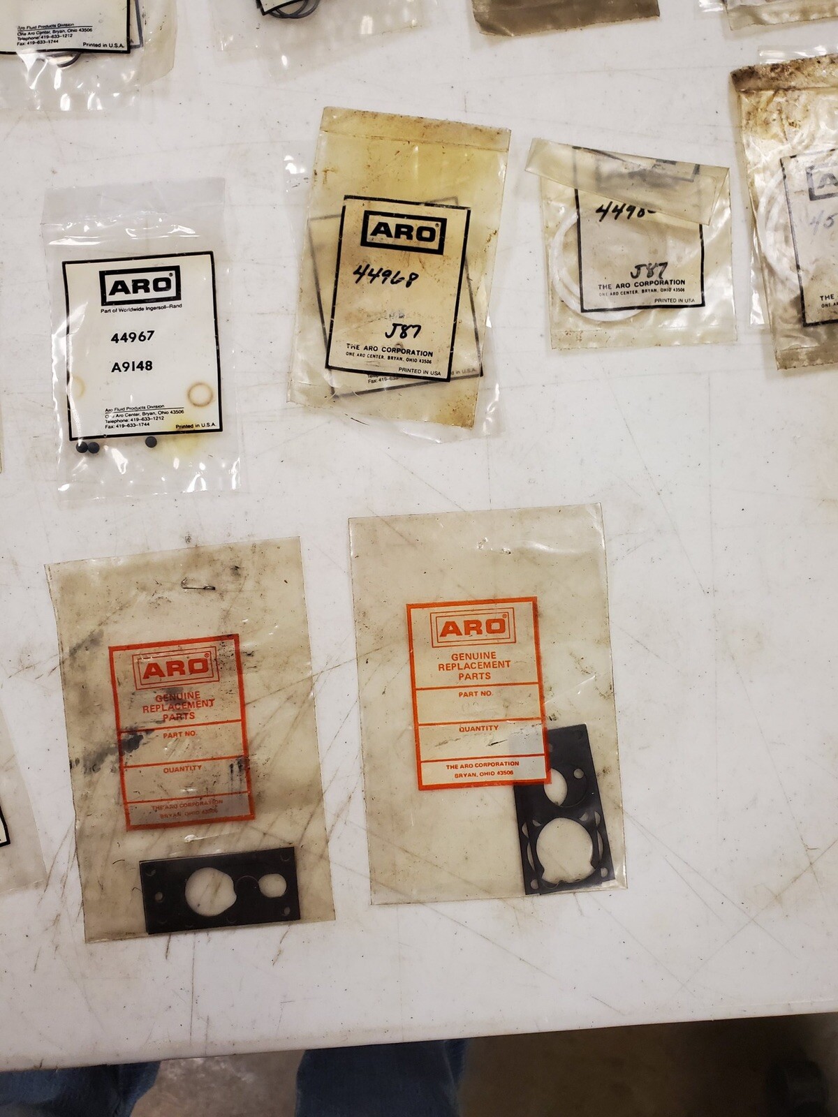 Lot Of 68 ARO INGERSOLL RAND Seals 42321 32814 33017 37942 39452 39679 44915