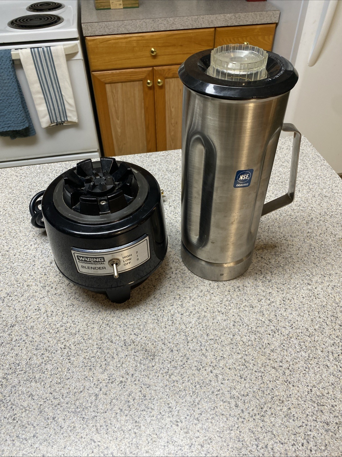 WARING COMMERCIAL BLENDER HGBPBKS6 HGB150 Metal Jar, Lid, Base Complete Vgc