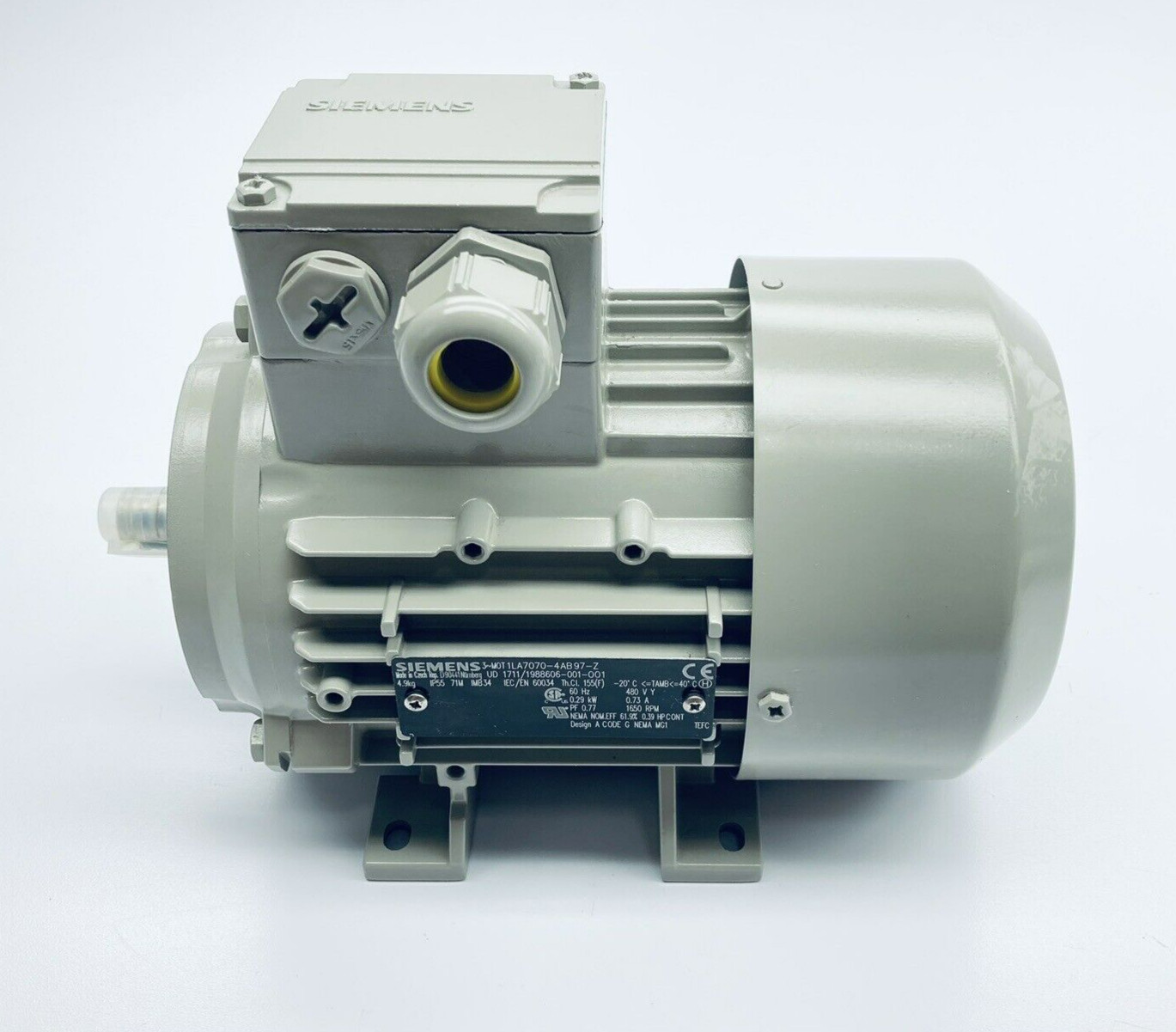 SIEMENS 1LA7070-4AB97-Z AC MOTOR 0.29kW 480V 0.73A 60Hz 3PH 1650RPM
