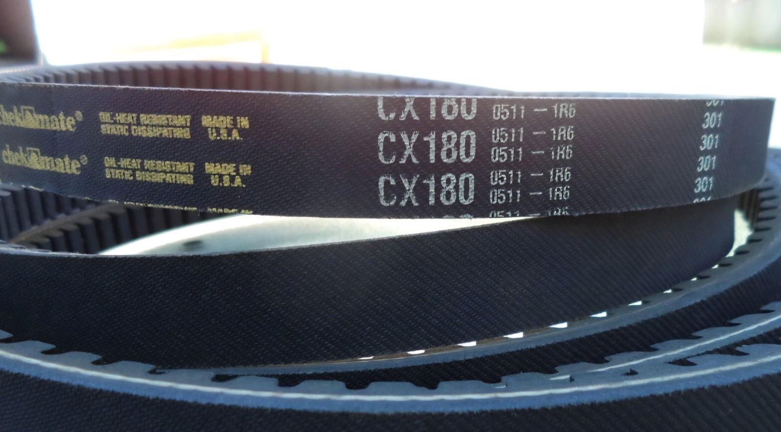 NOS. CARLISLE GOLD RIBBON CX180 COGGED V-BELT NEW 184″ O.D. CARLISLE