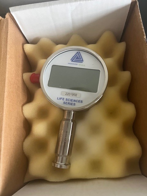 Anderson Negele EP074B01100211 Digital Pressure Gauge 0 to 160 PSI NEW