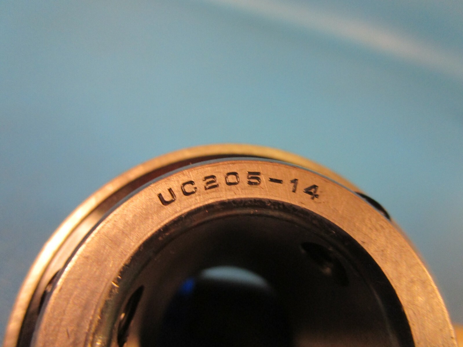 AMI, ASAHI UC205-14 Ball Bearing Insert, Setscrew Locking Collar, Double Sealed
