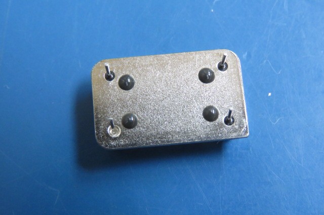 DALE/VISHAY XO53CTDNA9M8304 Qty of 10 per Lot Standard Clock Oscillators DIP-14