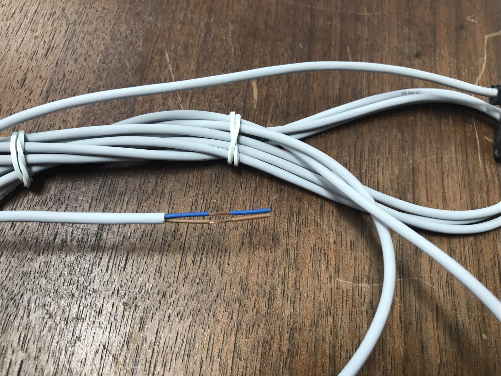 NEW No Package SMC D-A93VL REED PNEUMATIC AUTO SWITCH, 2 WIRE, 3M LENGTH